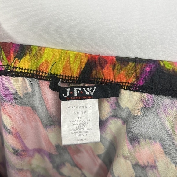 J.F.W. MULTICOLOR PATTERNED COCKTAIL DRESS (M) - Picture 8 of 9
